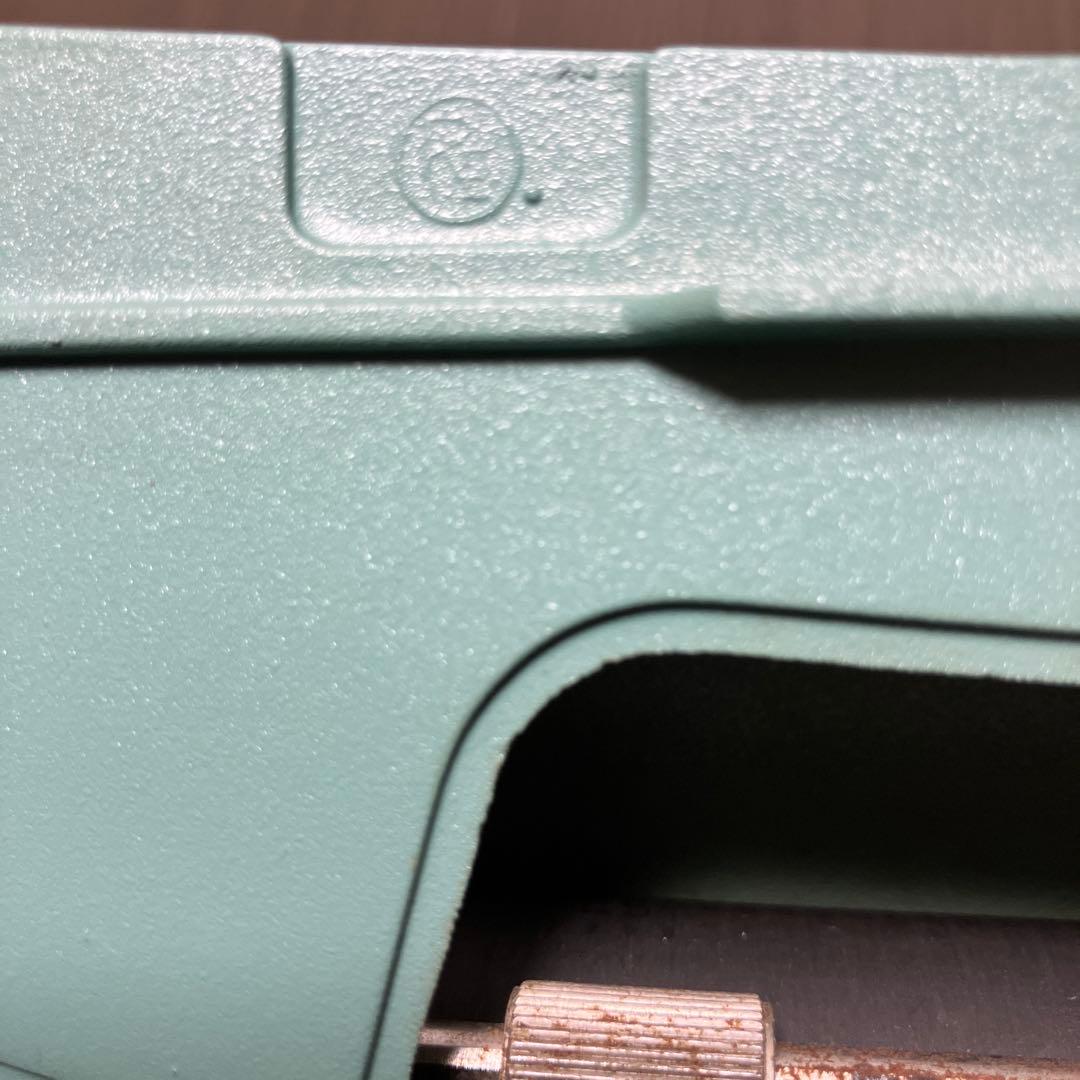 ほぼ完動品　タイプライターOlivetti Lettera 32 #497