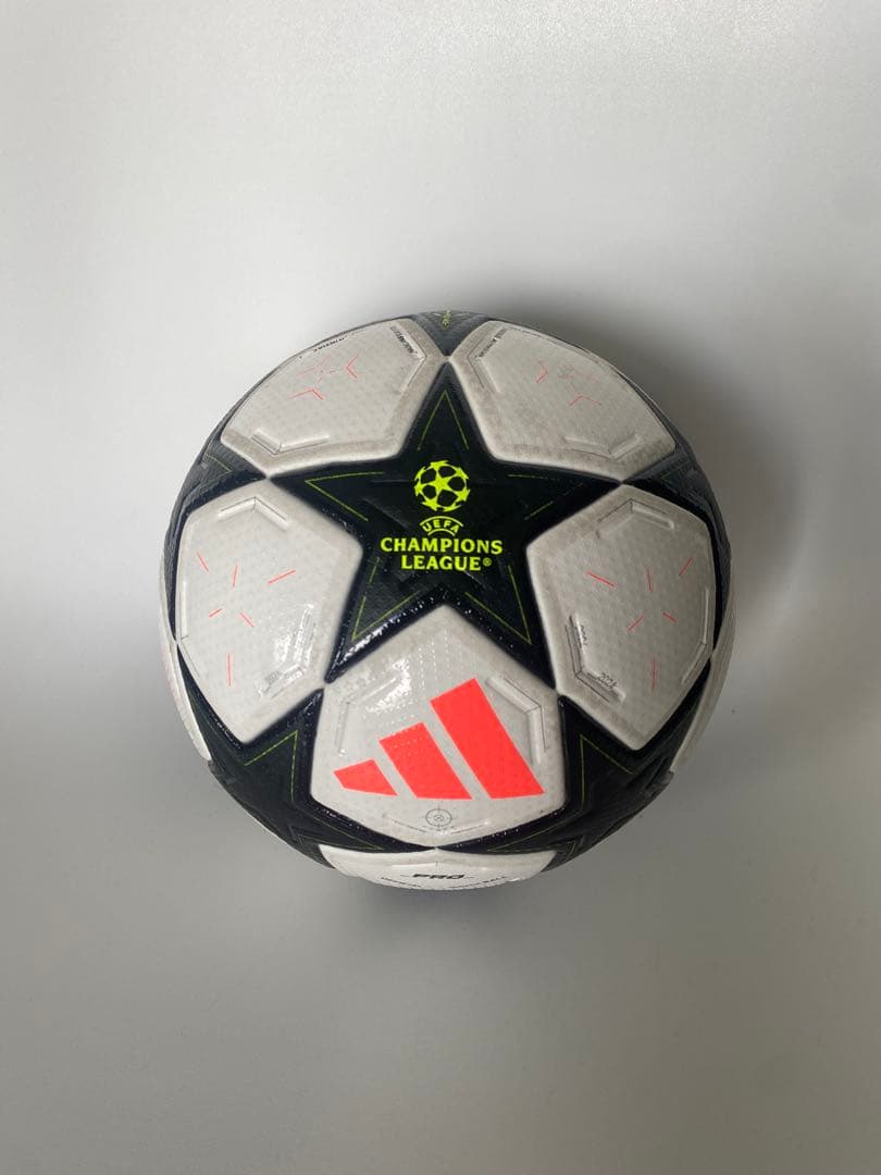 adidas Champions League Pro サッカーボール