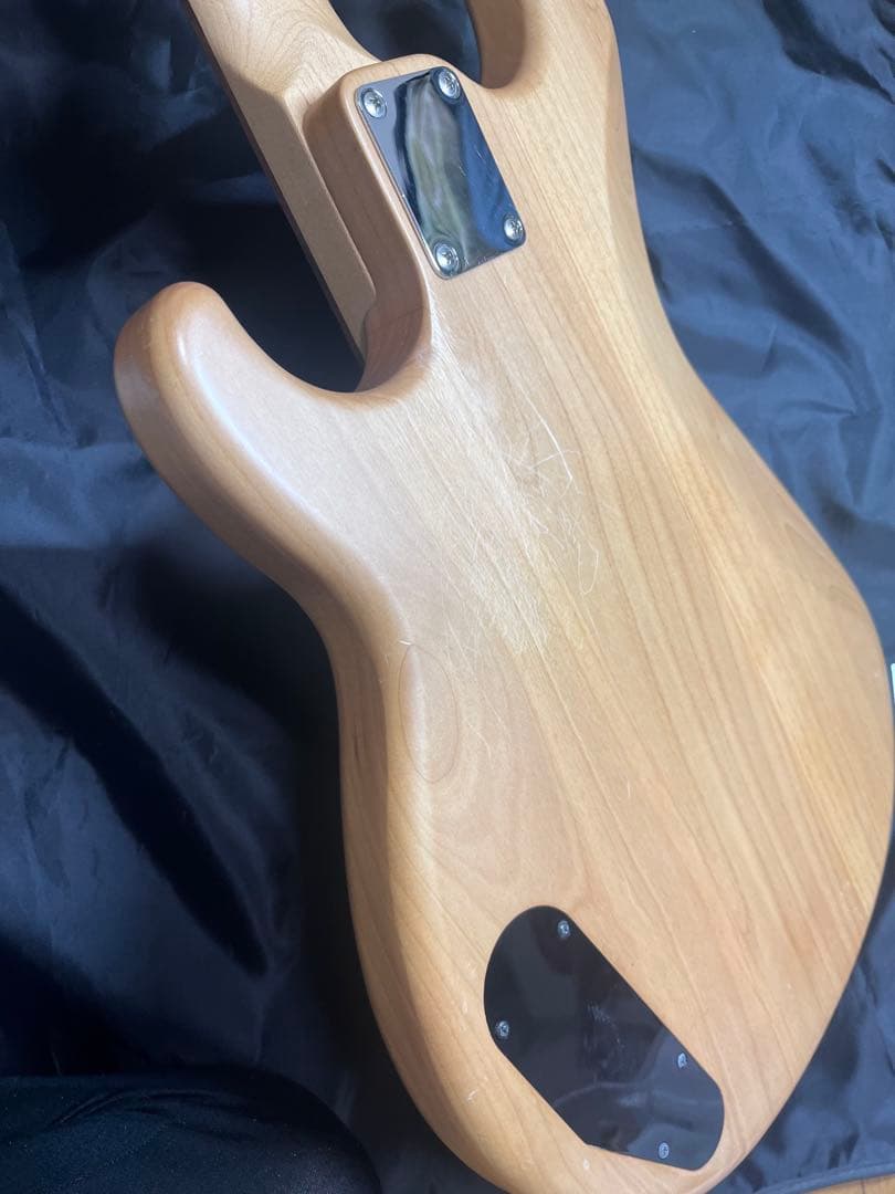 ヤマハYamaha ジャズベースBB234 木目調　中古