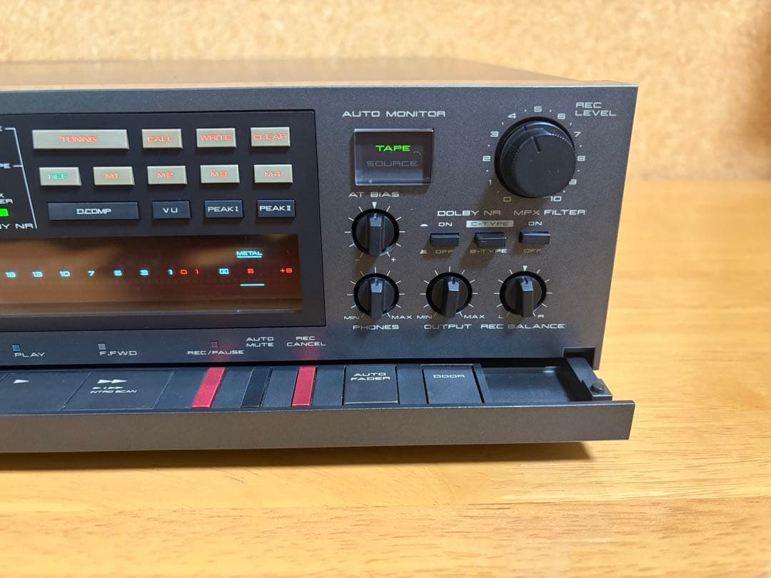 AKAI アカイGX-F91 カセットデッキ 中古　現状品