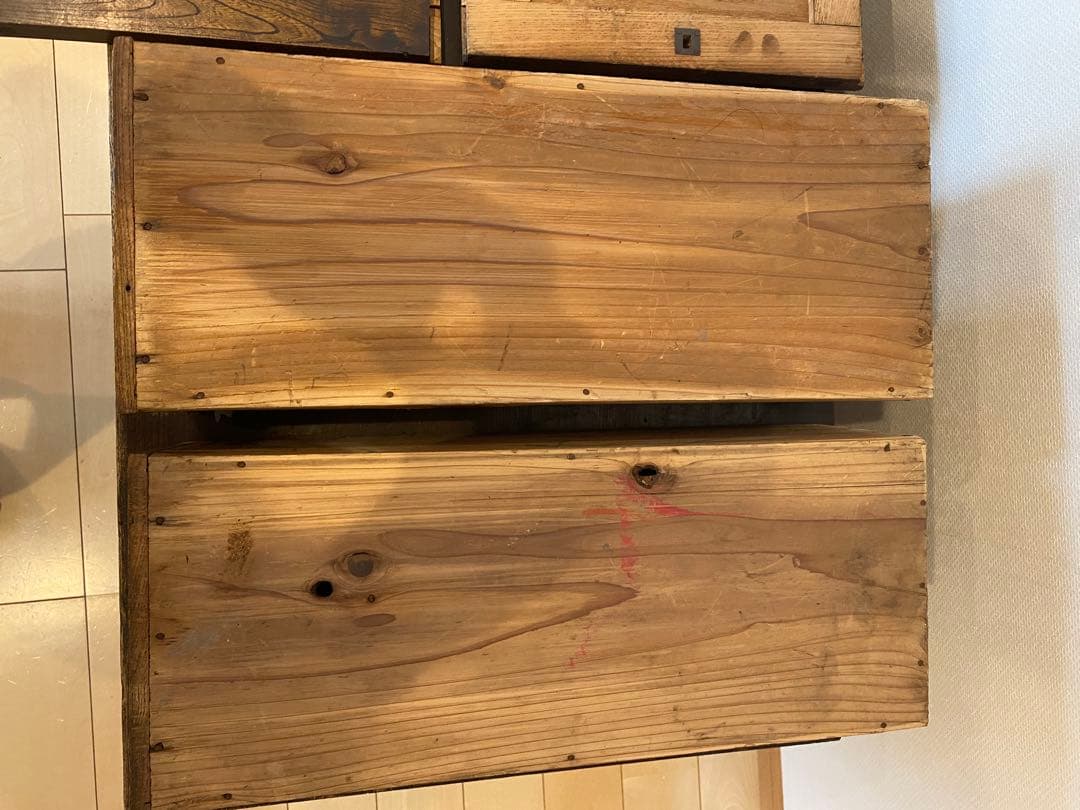 木製引き戸収納キャビネット　引き出し2つ