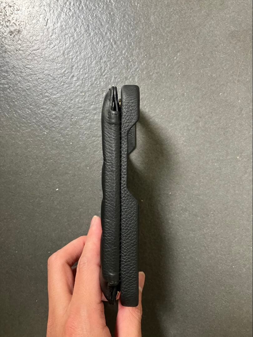 DEMIU デミュウ iPhone16pro カバー