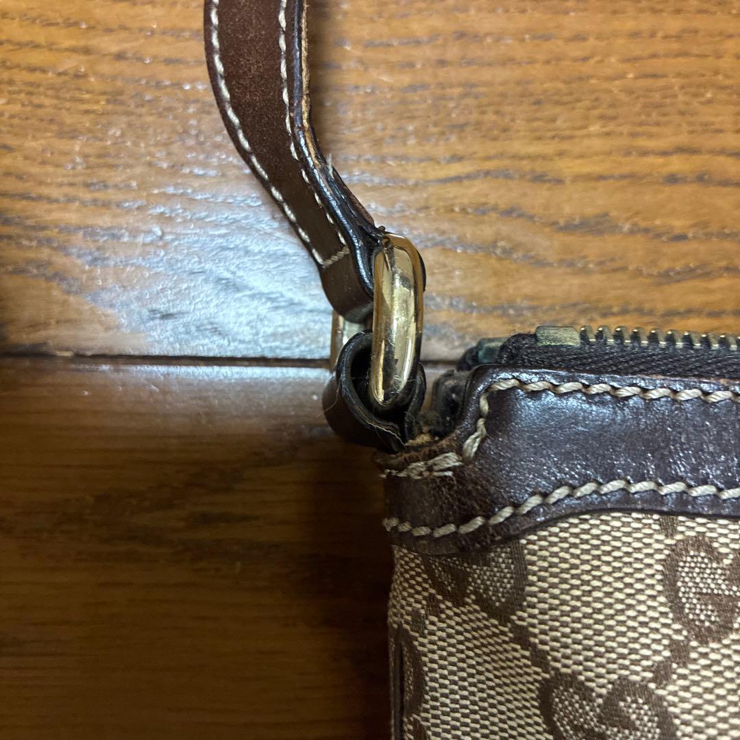 GUCCI GGキャンバス ショルダーバッグ　正規品　232967 520981
