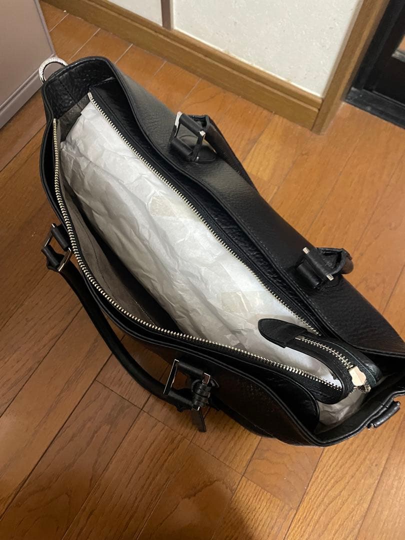 バッグ PELLE MORBIDA