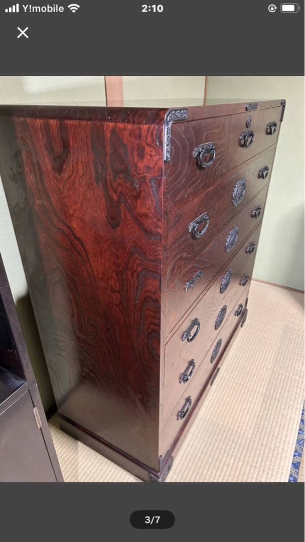 伝統的な日本の木製タンス