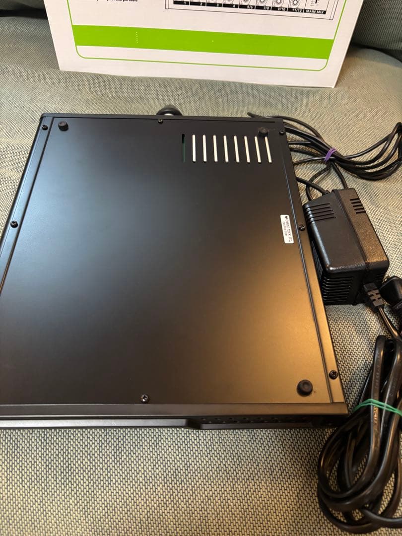 MACKIE マッキー MIX12FX アナログミキサー