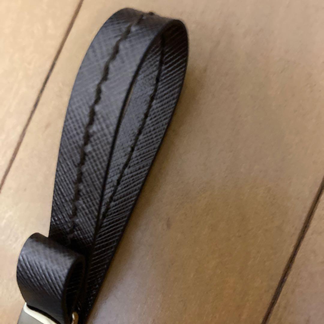 Salvatore Ferragamo ブラウンレザー ストラップ