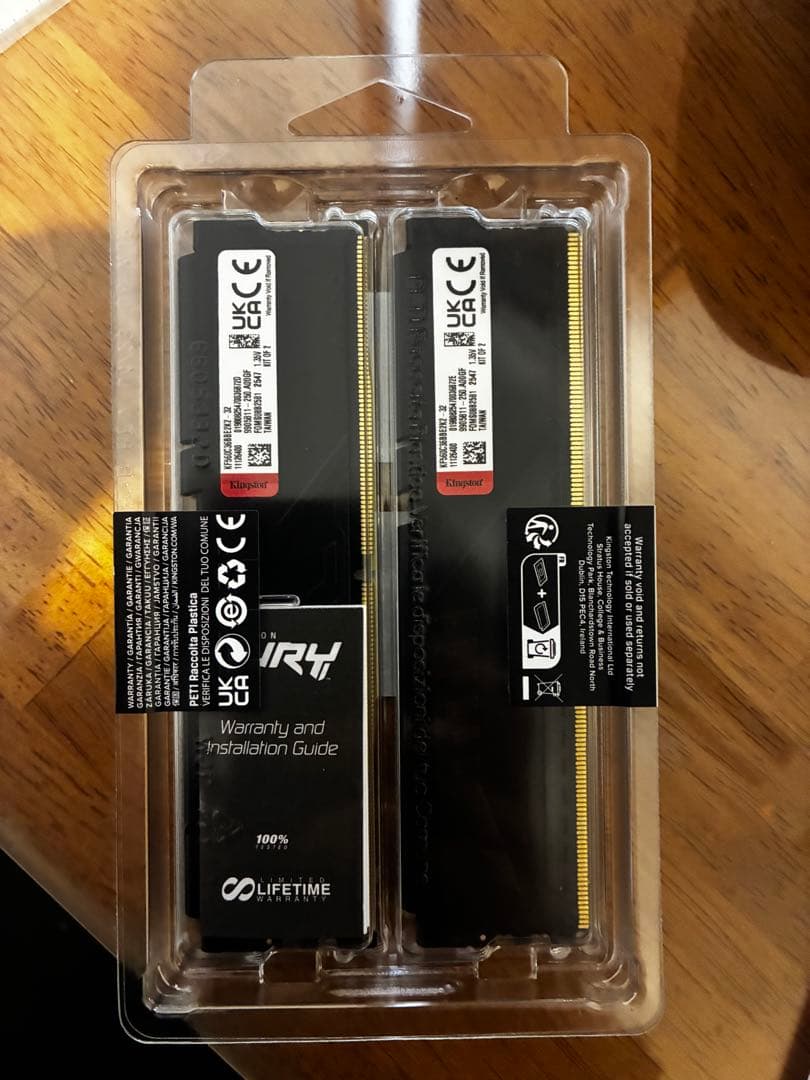 新品未開封　KINGSTON FURY DDR5 32GB メモリー6000