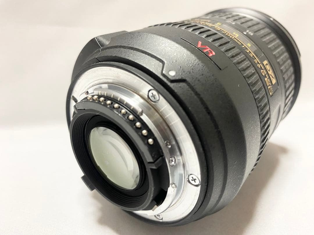 NIKON ニコン AF-S 18-200mm F3.5-5.6G ED VR