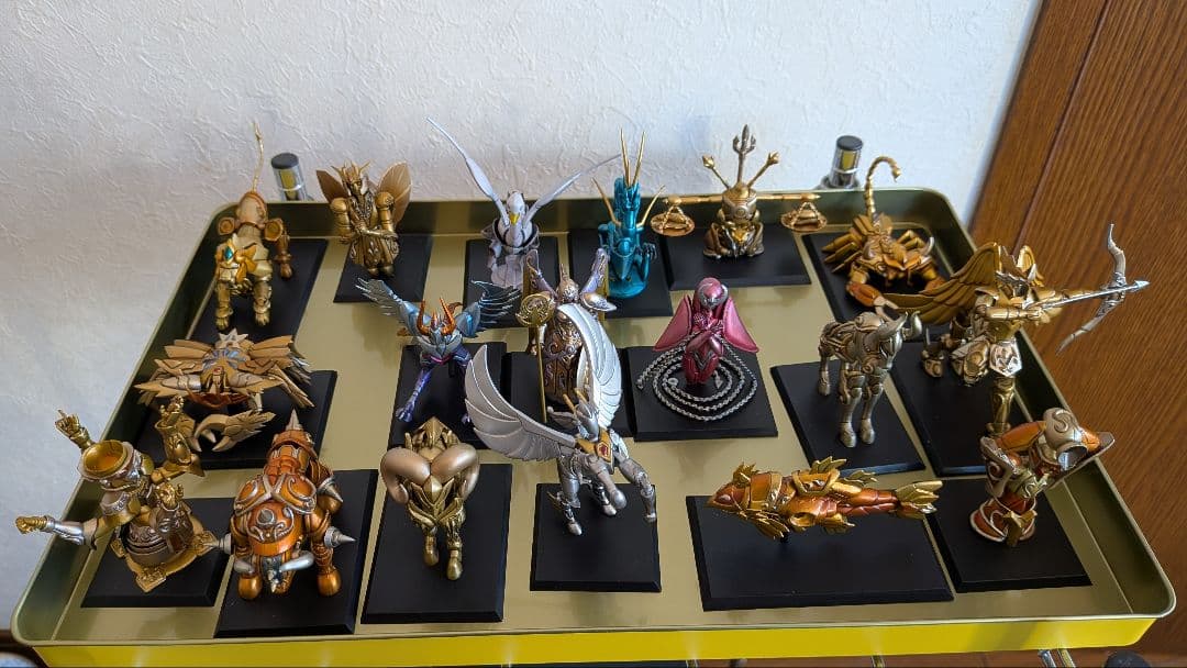 聖闘士星矢フィギュアセット 18体