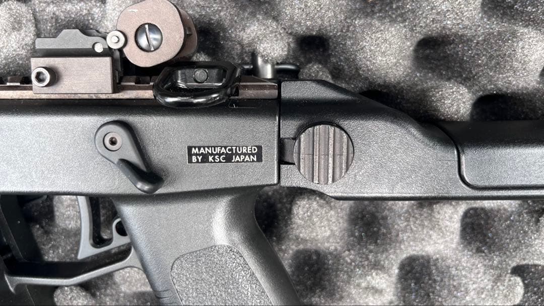 KSC KRISS VECTOR GBB 予備マガジン2本付き