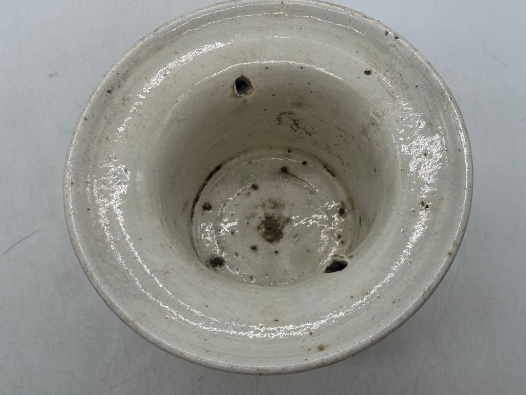 李朝　白磁　透かし彫香炉　アンティーク　送料込み251224