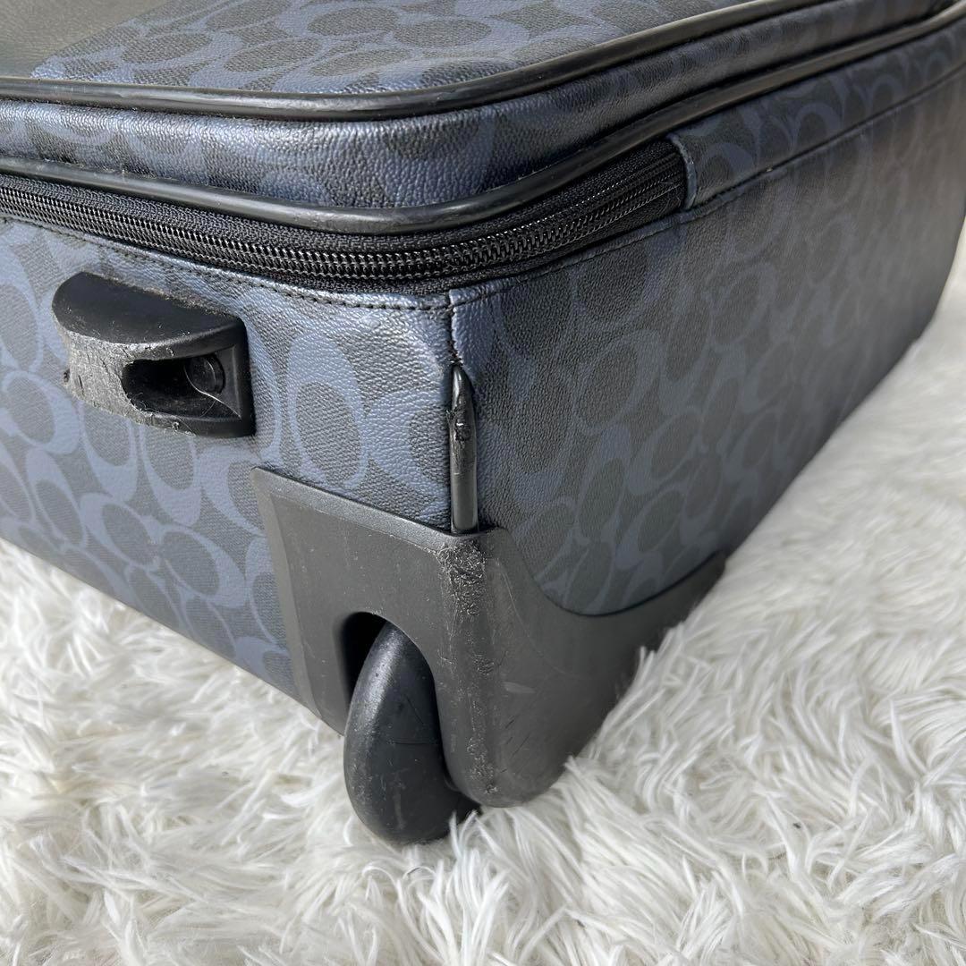 ⭐︎人気⭐︎COACH PVC シグネチャー スーツケース 2泊３日 ネイビー