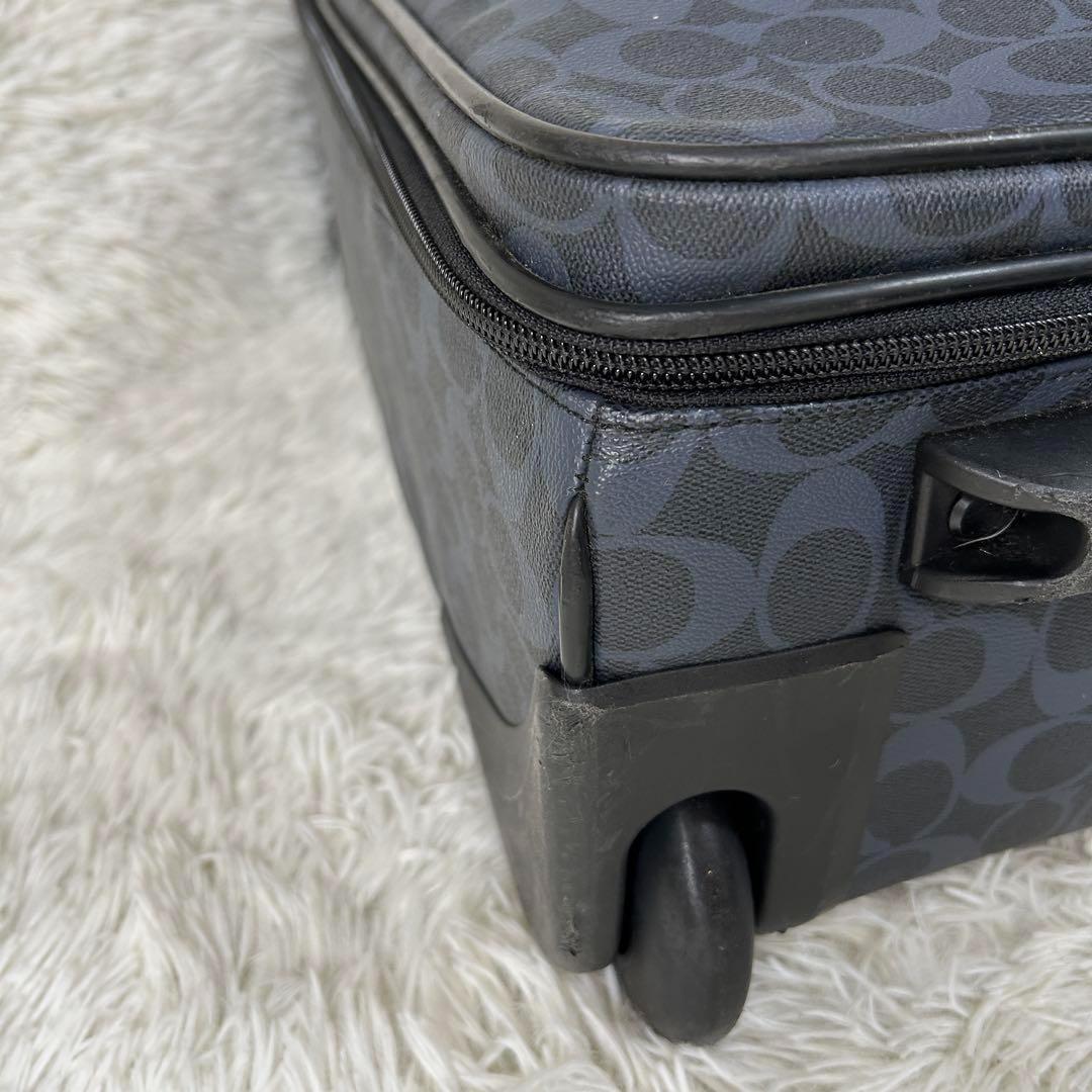 ⭐︎人気⭐︎COACH PVC シグネチャー スーツケース 2泊３日 ネイビー