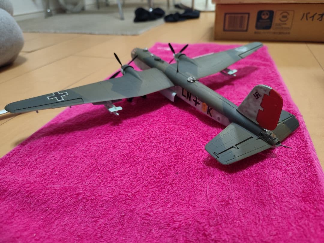 戦闘機プラモデル