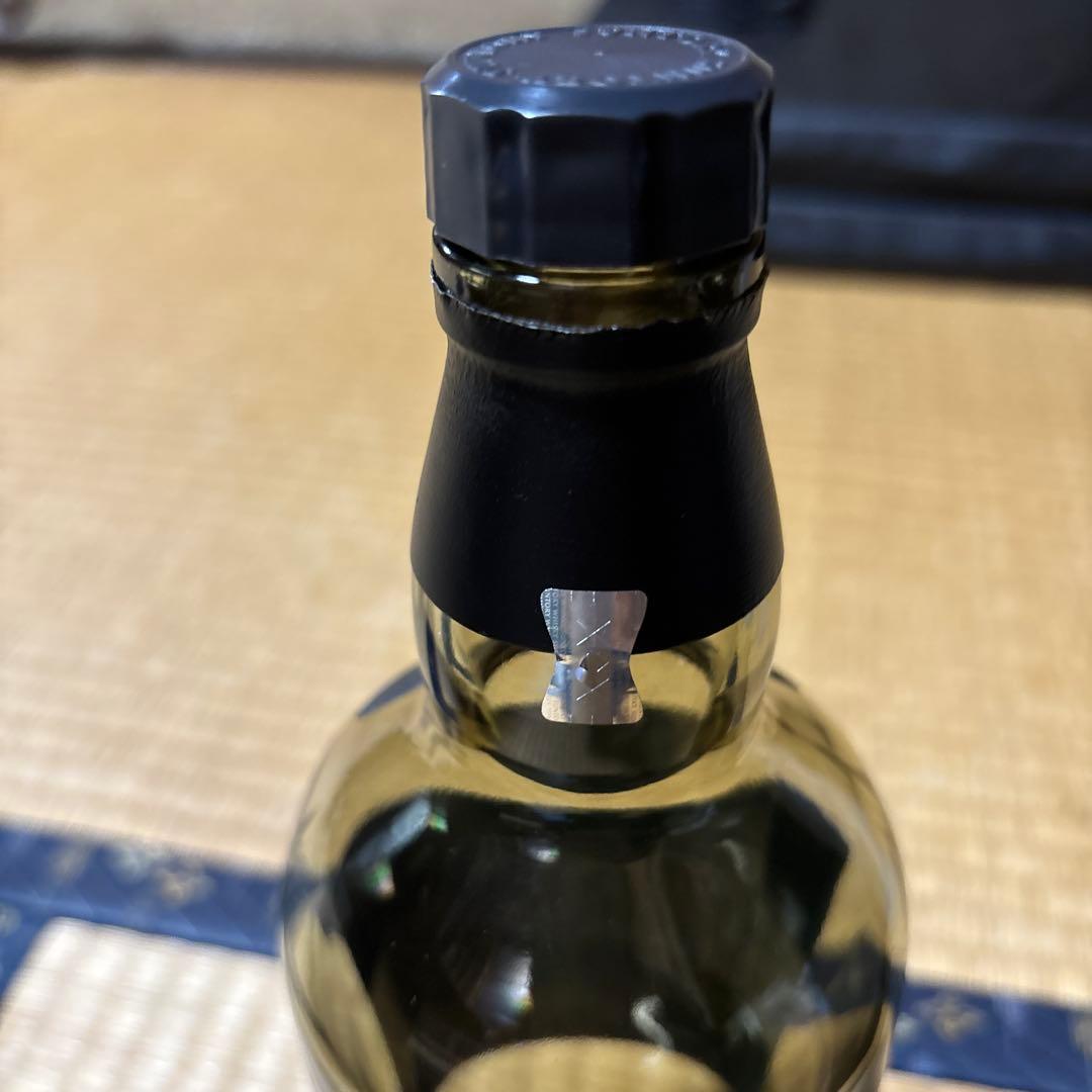 山崎 18年 700ml 空瓶、空箱 山崎12年 空瓶 かなり綺麗です