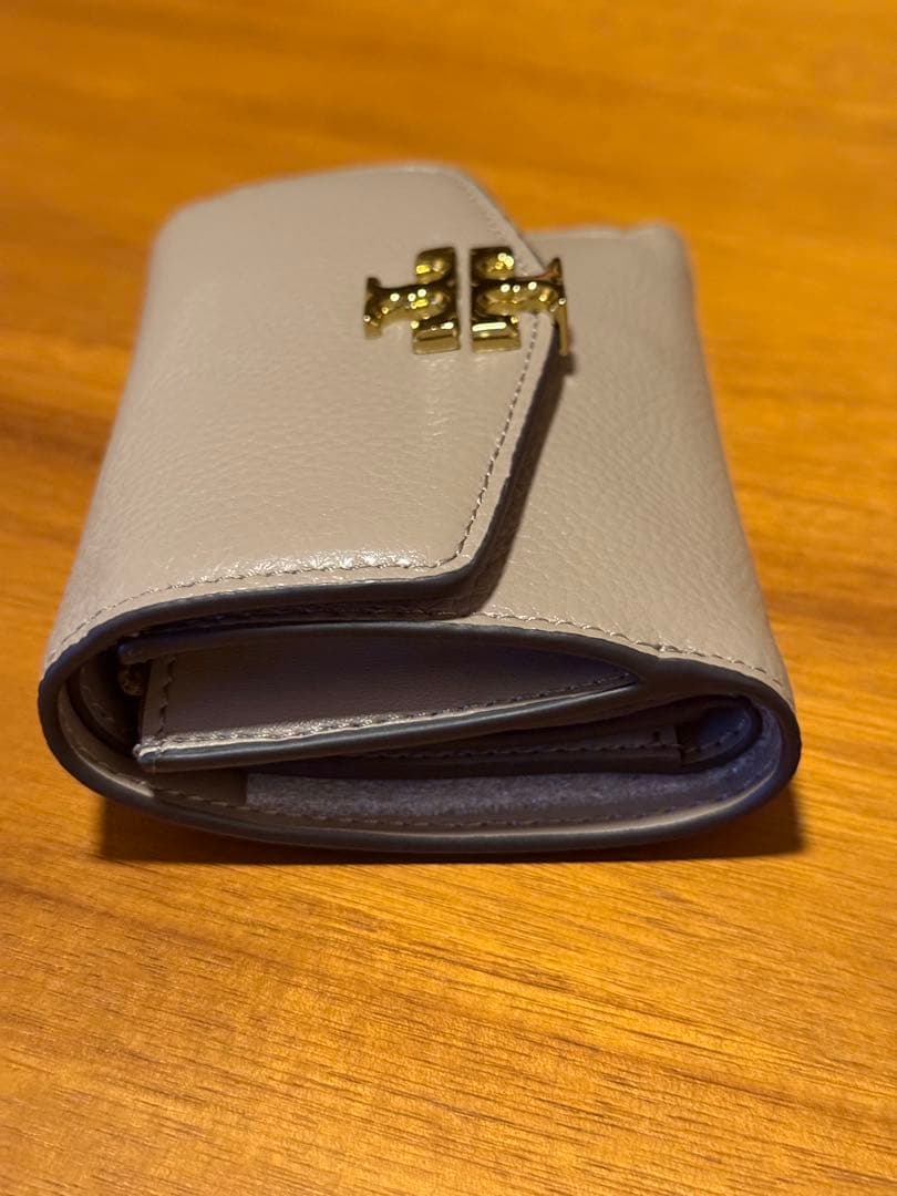 トリーバーチ Tory Burch 折り財布