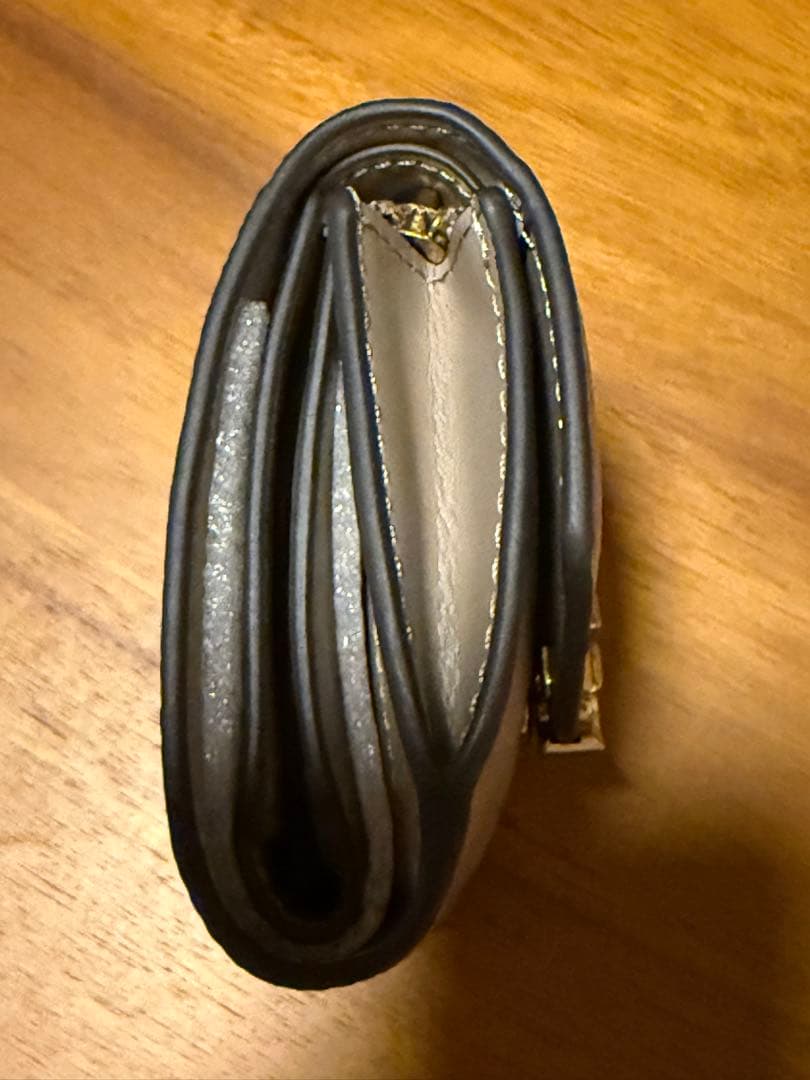 トリーバーチ Tory Burch 折り財布