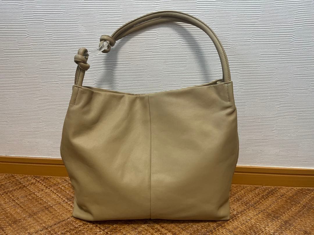 プ*ヨ様 【未使用】しずくパーツワンハンドルバッグ