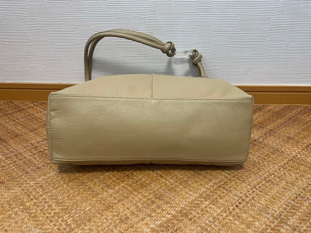 プ*ヨ様 【未使用】しずくパーツワンハンドルバッグ