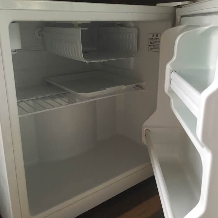 ハイアール 冷蔵庫 ほぼ新品 匂いなし
