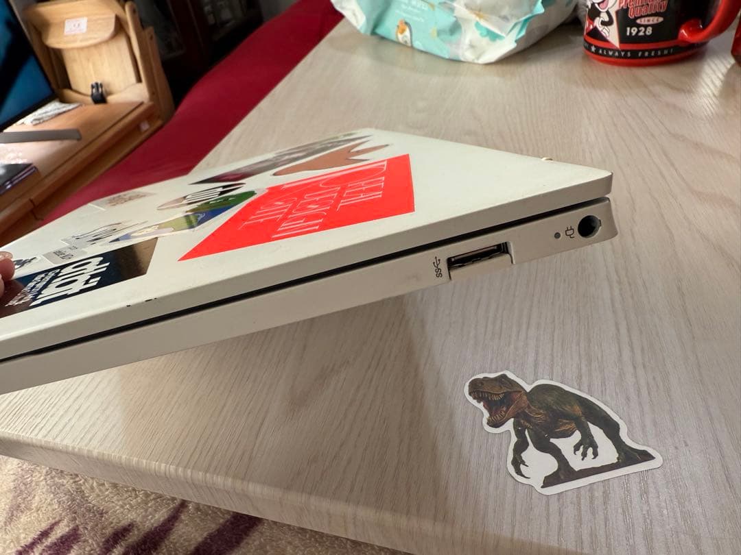 【さん】HP Pavilion Aero 13 ノートPC 16G