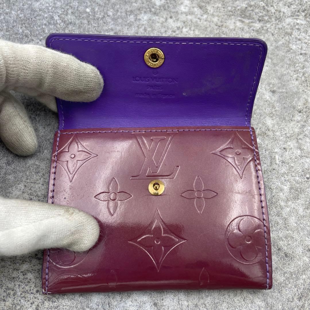 【希少】ルイヴィトン ヴェルニ 折り財布 紫 レッド系