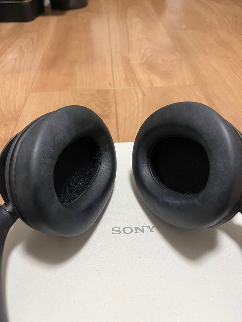 【美品】SONY ワイヤレスノイズキャンセリングヘッドホン WH-CH720N