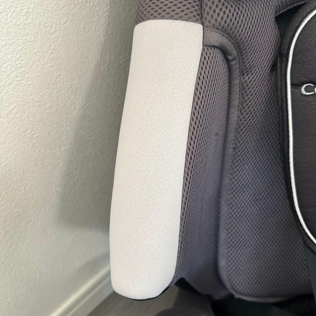 Combi ジョイトリップ エアスルー GC チャイルドシート　ジュニアシート