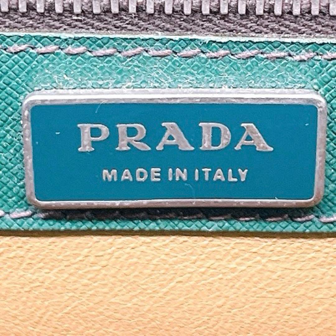PRADA プラダ　メンズ　レザー　ビジネスバッグ　ブリーフケース　緑