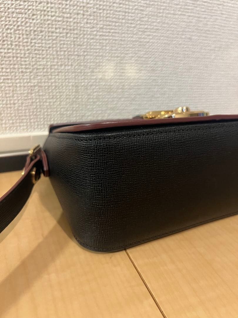 ロンシャン　ショルダーバッグ　メッセンジャー　黒