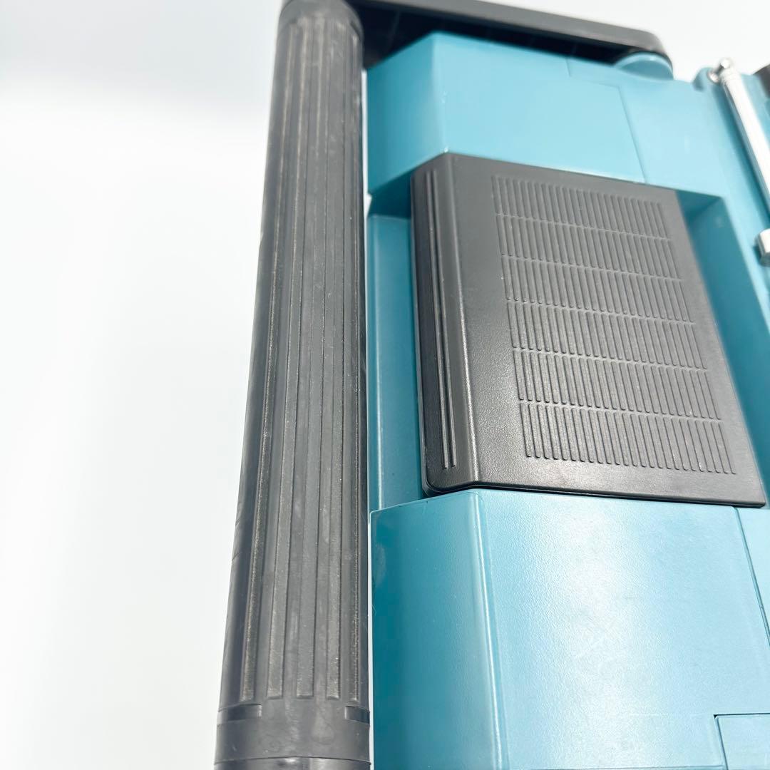 makita マキタ 充電式ラジオ付テレビ TV100