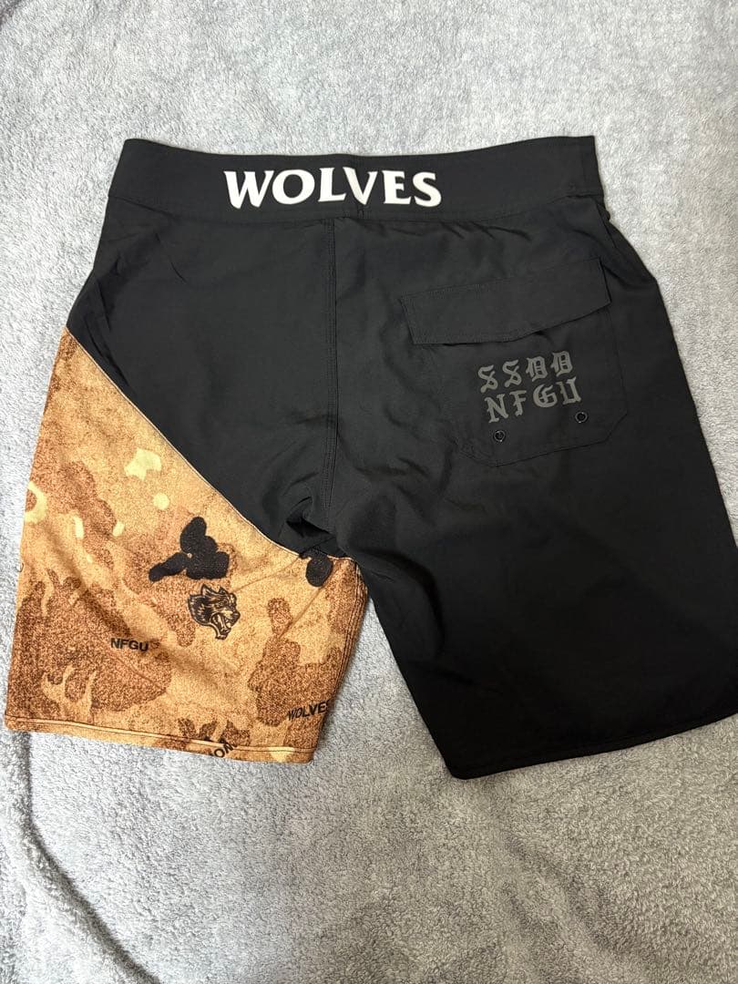 ダルクスポーツ　サーフパンツ　28