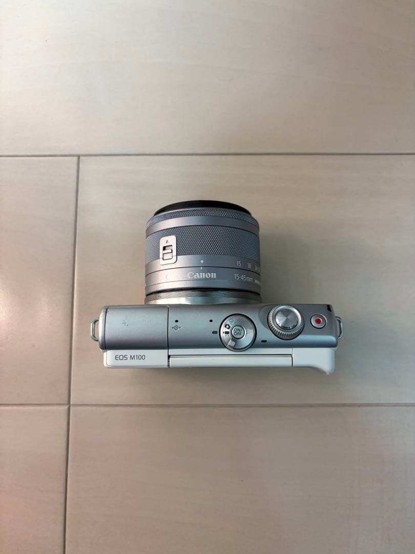 【年末特別価格】Canon EOS M100 ホワイト EF-M 15-45mm