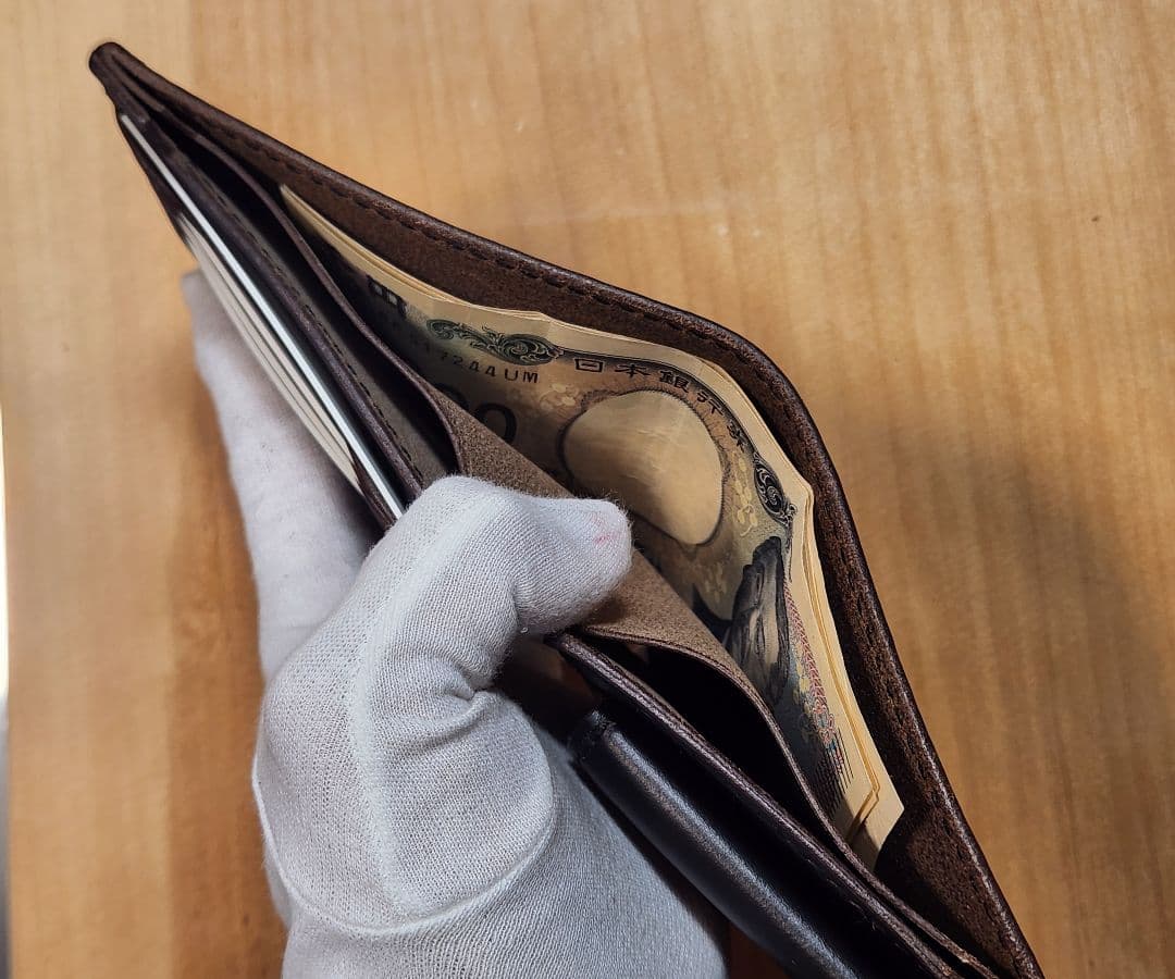 【 。。。ページ 】