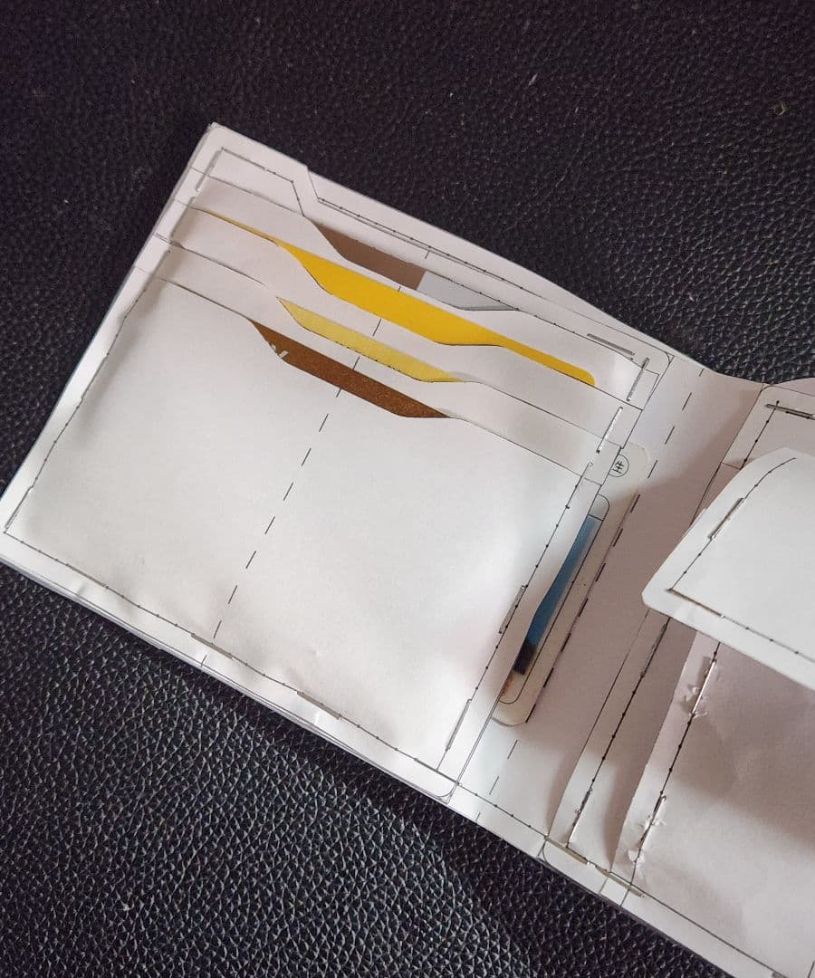 【 。。。ページ 】