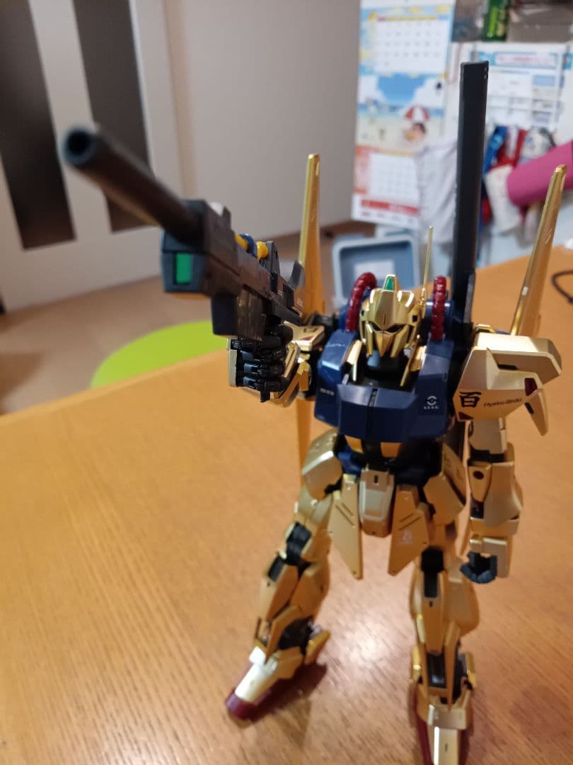 ガンプラ　mg 完成品　百式