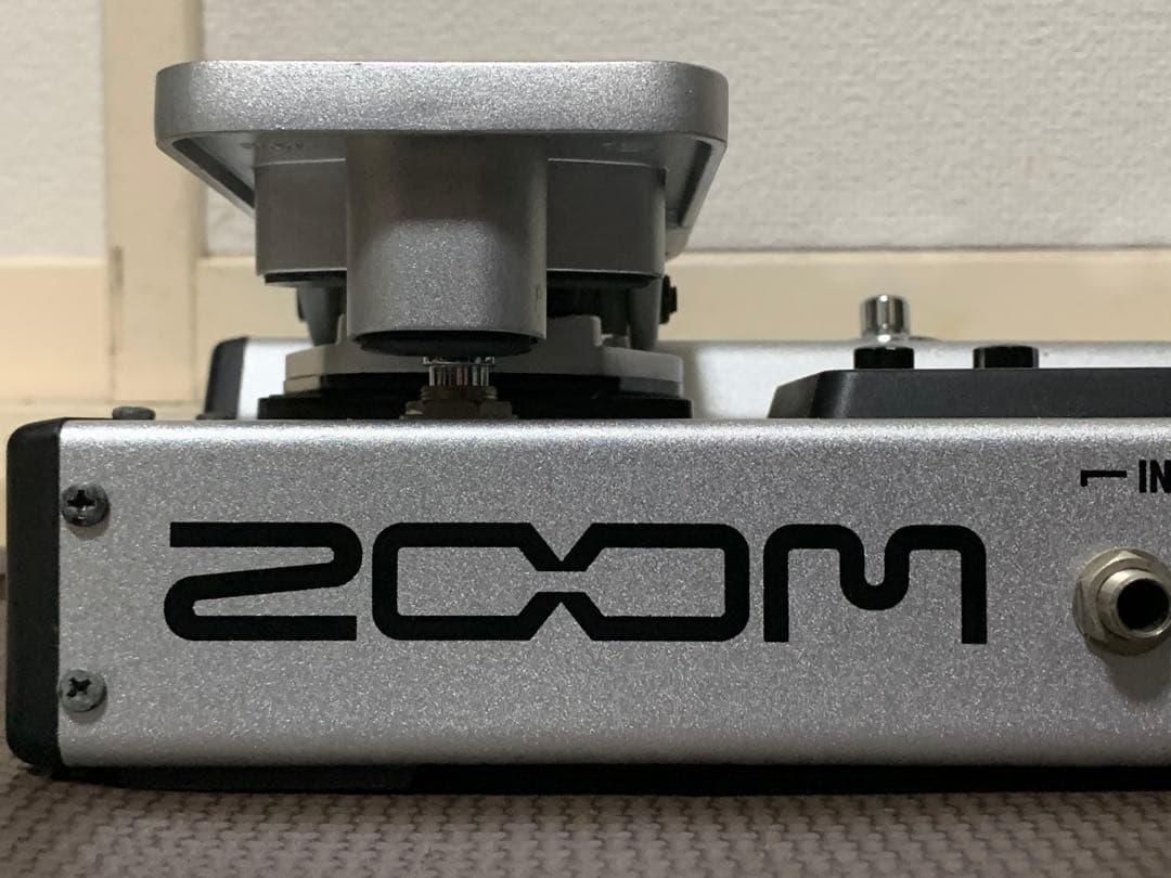 ZOOM G5 マルチエフェクター 本体、取扱説明書のみ