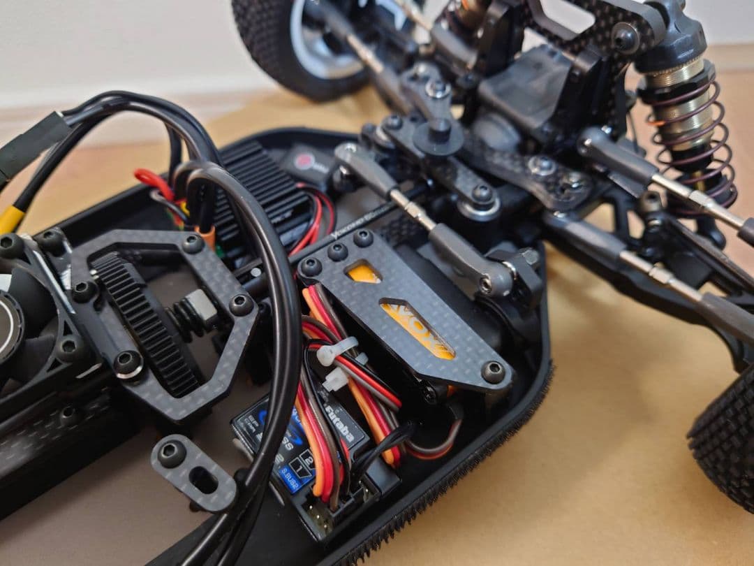 ヨコモ マスターオフロードMO1.0競技用4WDバギー ハイエンド 未走行に近い