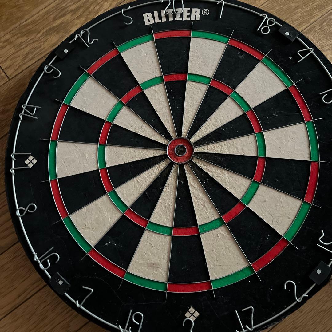 BLITZER ハード　ダーツボード　2つ　ブリッツァー