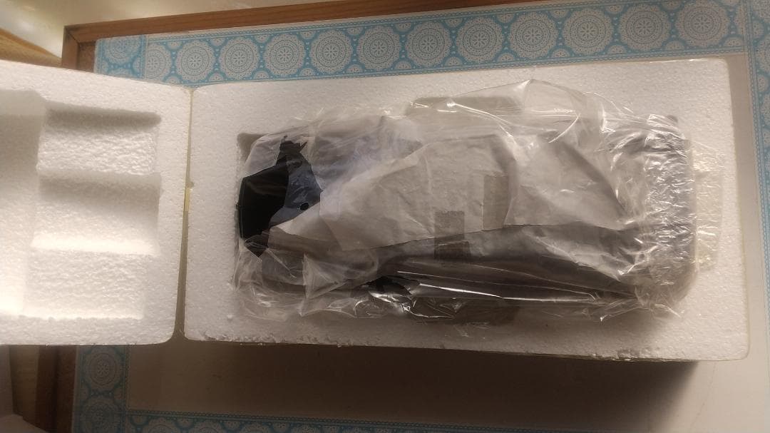 OTTO 1/18 メルセデス ベンツ ハンマー