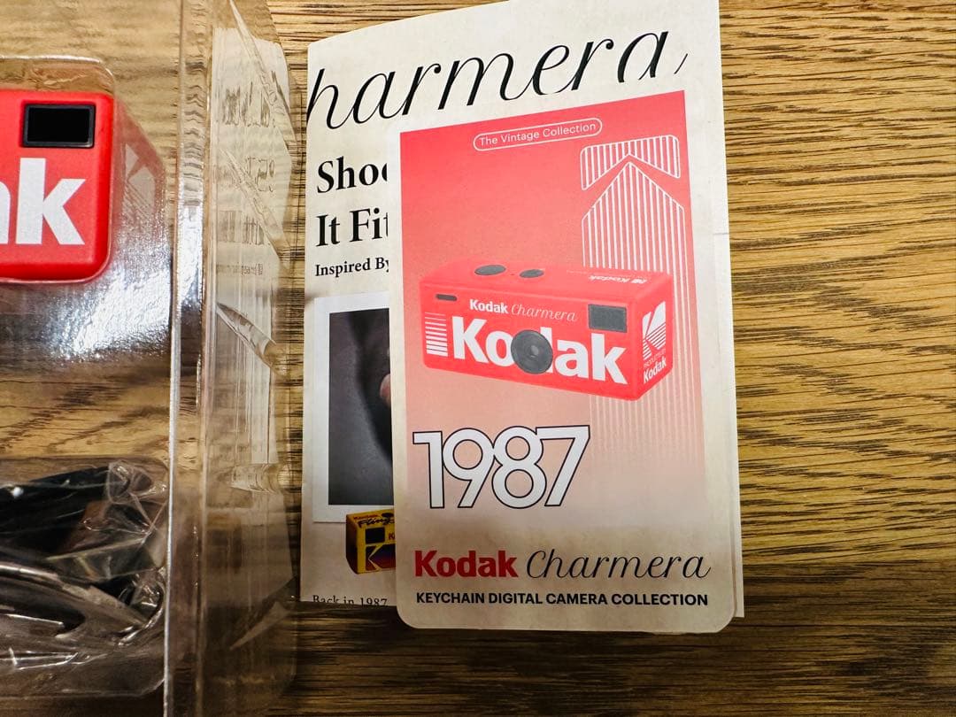 Kodak Charmera キーチェーンデジタルカメラ　レッド　新品
