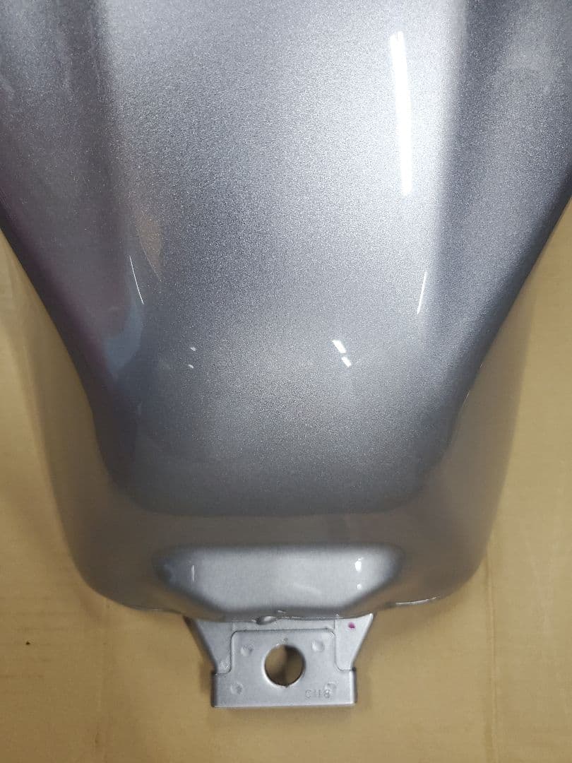 ホンダ CB1100RS用 純正タンク サイドカバー　美品