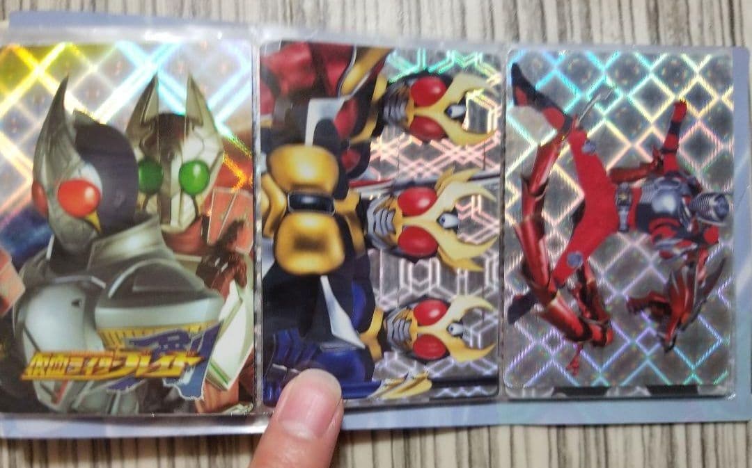 仮面ライダー　カード　ソーセージ