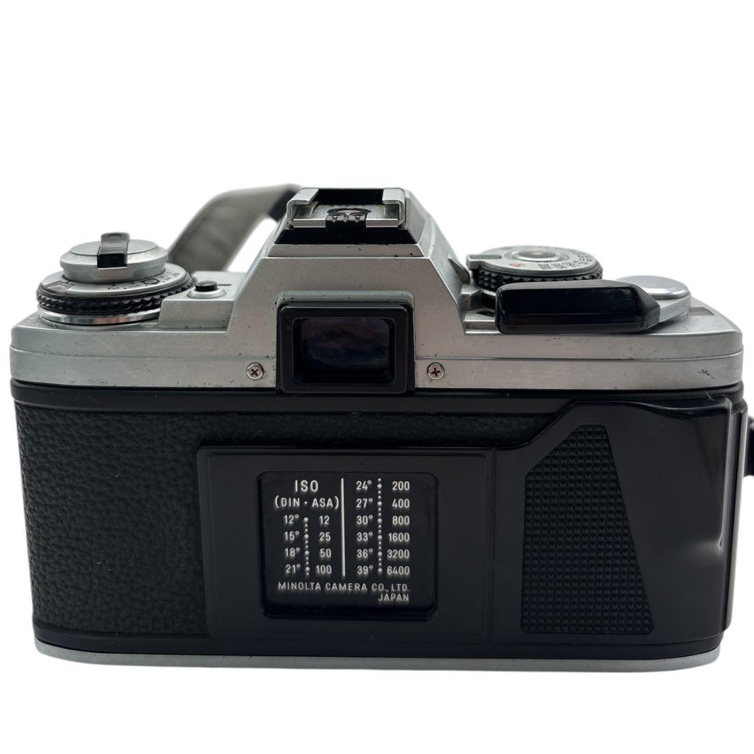 MINOLTA X-700 フィルムカメラ　レンズ付き　全体的に傷や汚れあり