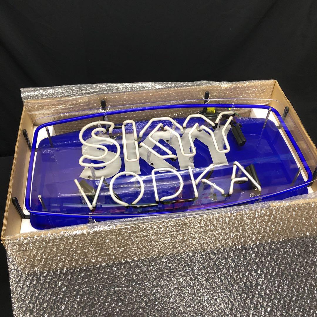 SKYY VODKA スカイウォッカ　ネオン　サイン