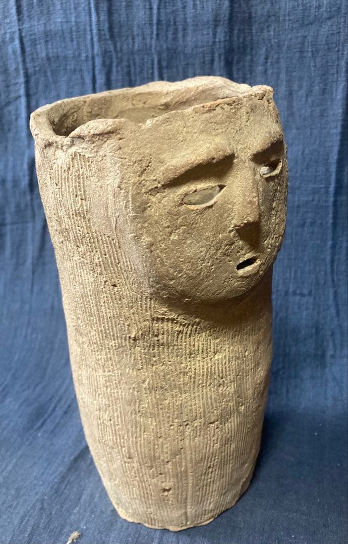 円筒人面埴輪　埴輪　古墳時代　発掘品　出土