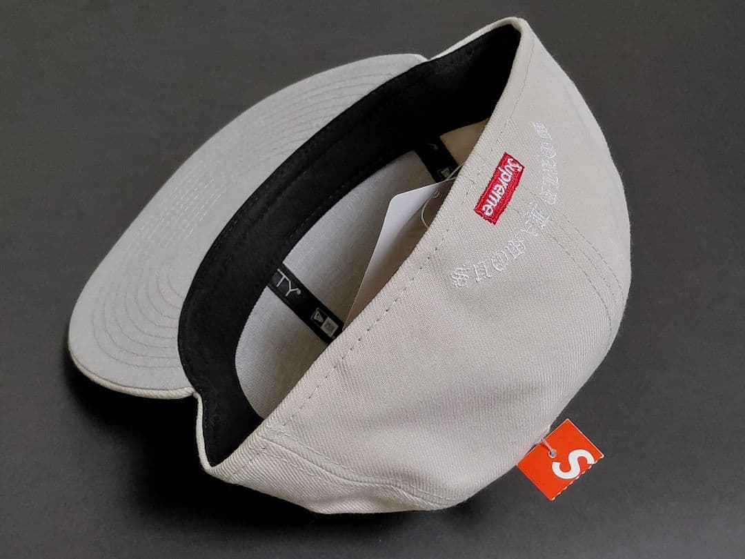 【新品未着用】Supreme　Gold Cross　S Logo　New Era