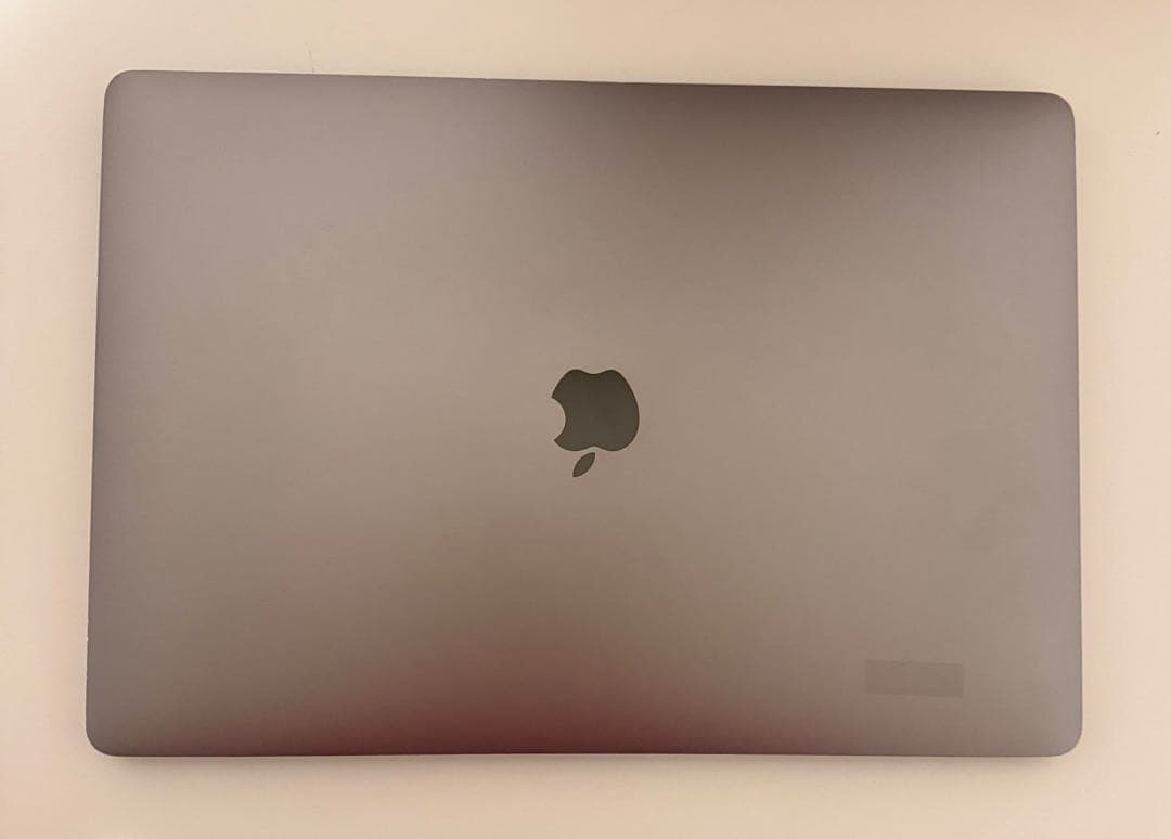 美品 Macbook Pro 2017 15インチ 今年最新mac os