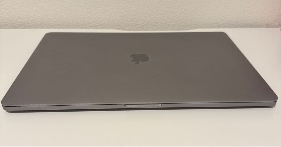 美品 Macbook Pro 2017 15インチ 今年最新mac os